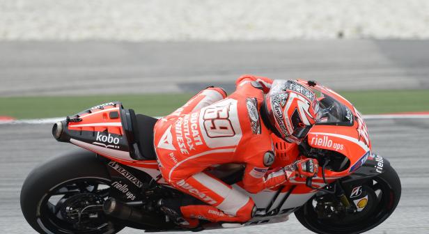 Difficult qualifying session for Ducati Team in Malaysia