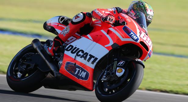 Dovizioso, Hayden ninth and tenth in free practice at Valencia, Pirro twelfth