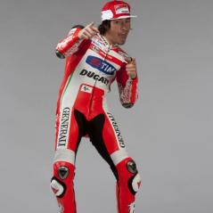 Looks like that shoulder's feeling better, huh, Nick? - Photo: Ducati