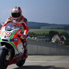 The Saxony region's bucolic countryside serves as a backdrop at the Sachsenring. - Photo: Ducati