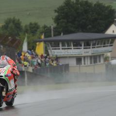 Both Saturday sessions were marked by rain, particularly the afternoon qualifying practice. - Photo: Ducati