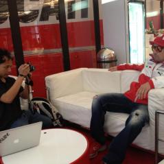 The boys from Oakley came to Misano to do a nice interview with Nicky. - Photo: CJ