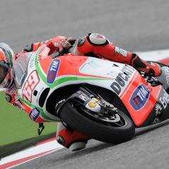 Nicky only turned a few laps and wasn't able to truly test his healing hand. - Photo: Ducati