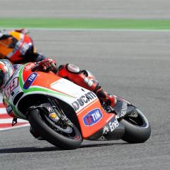 Nicky spent much of the race holding off Jonathan Rea. - Photo: Ducati